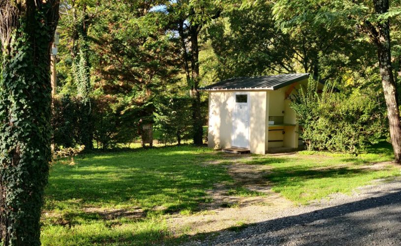 emplacement cabine – toilettes individuelles